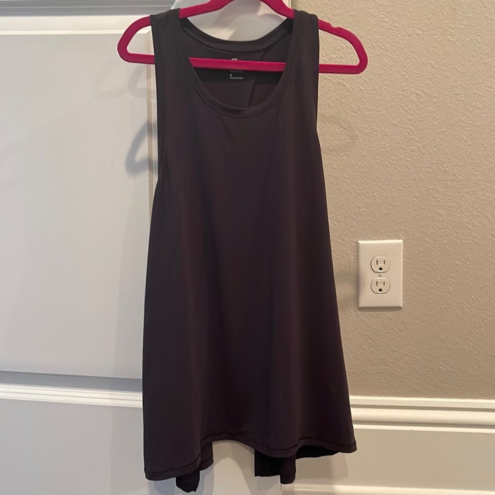 GapFit Tank Top